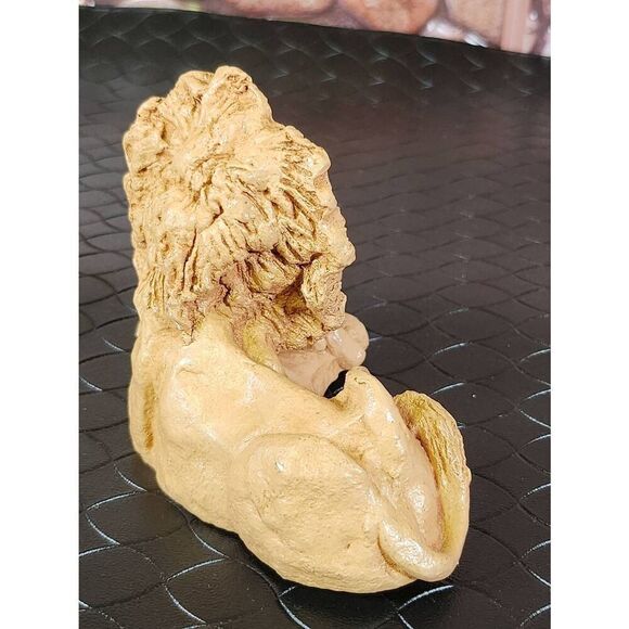 Vintage 1977 Lion & Lamb Ceramic Statue Figurine By Abbey Press - Picture 6 of 10